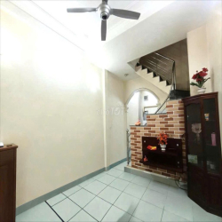 Cho thuê nhà 60 m2 x 2 tầng, 3PN, đủ NL, Điều Hoà, SẠCH ĐẸP 9 tr/th.