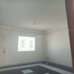 Nhà Trệt, 1 lầu, Sân Thượng 4 phòng C3 Phạm Hùng ngay Quận 8 chỉ 14tr