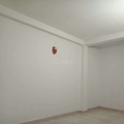 Nhà Trệt, 1 lầu, Sân Thượng 4 phòng C3 Phạm Hùng ngay Quận 8 chỉ 14tr