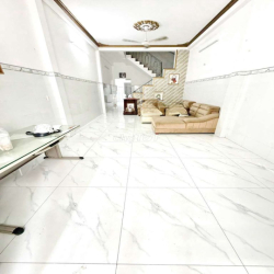 Nhà thuê Khuông Việt. Quận Tân Phú (3pn, 3wc) hẻm xe hơi. Dtsd 320m2