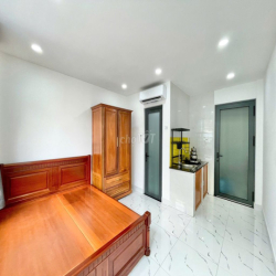 CĂN HỘ MỚI NGAY TRẦN HƯNG ĐẠO Q5, GẦN CẦU VƯỢT 3/2