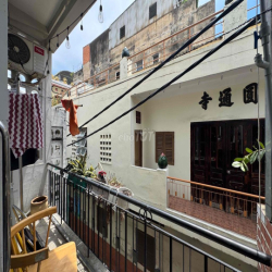 Cho Thuê Studio Balcon 40m2 2ng2xe Ngay CV Lê Thị Riêng CMT8 Quận 10