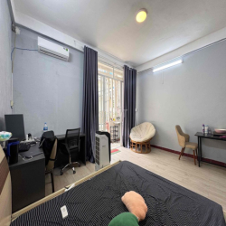 Cho Thuê Studio Balcon 40m2 2ng2xe Ngay CV Lê Thị Riêng CMT8 Quận 10