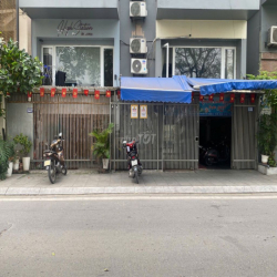 Chính chủ cho thuê MBKD 122 Từ Hoa. View hồ 90m2