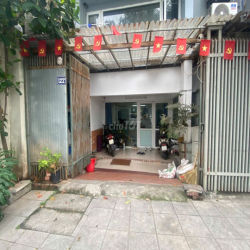 Chính chủ cho thuê MBKD 122 Từ Hoa. View hồ 90m2