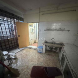 Cho thuê Căn hộ Cc Phạm Vấn f Phú Thọ Hoà - Tân Phú  Kế bên Nguyễn Sơn