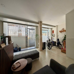 CHO THUÊ CĂN STUDIO TRẦN KHÁNH DƯ 1 GIƯỜNG NGỦ,CỬA SỔ THOÁNG MÁT