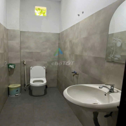 CHO THUÊ VĂN PHÒNG TẦNG 2 ĐƯỜNG 2 THÁNG 9, P HÒA CƯỜNG NAM, Q HẢI CHÂU