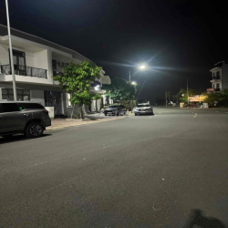 Cho thuê nhà 1 trệt 1 lầu khu mega cầu đò