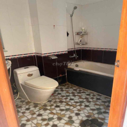 GẦN HOÀNG DIỆU 2- HỌC VIỆN TƯ PHÁP KHA VẠN CÂN SÂN Ô TÔ 4PN 4WC