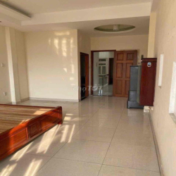 GẦN HOÀNG DIỆU 2- HỌC VIỆN TƯ PHÁP KHA VẠN CÂN SÂN Ô TÔ 4PN 4WC