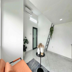 Phòng mới xây full nội thất
