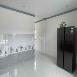 NHỈNH 2 TỶ - 100m2 - NGANG 5m - CĂN GÓC - HẺM XE HƠI QUAY ĐẦU