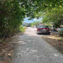 Cho thuê nhà rộng 200m2