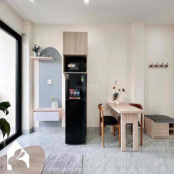 CĂN HỘ 1 PHÒNG NGỦ MÁY GIẶT RIÊNG FULL NỘI THẤT ĐƯỜNG CỐNG QUỲNH QUẬN
