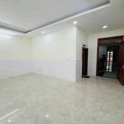 Cho Thuê Nhà Phố CITYLAND PARK HILLS – Có Thang Máy – Full Máy Lạnh