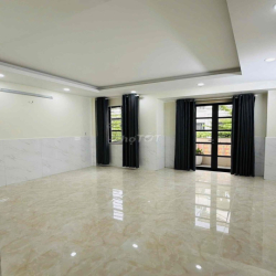 Cho Thuê Nhà Phố CITYLAND PARK HILLS – Có Thang Máy – Full Máy Lạnh