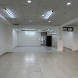 NHÀ ĐƯỜNG HOÀNG VIỆT DIỆN TÍCH: 6X20M TRỆT 3 LẦU CHO THUÊ