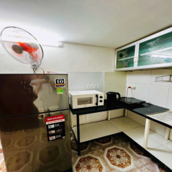 Cho thuê nhà nguyên căn.Đường Nguyễn Trãi Phường Nguyễn Cư Trinh. Q1