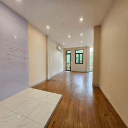 🏢 CHO THUÊ NHÀ ĐƯỜNG ĐỒNG ĐEN * 7X18M * TRỆT 3 LẦU * PHÒNG RỘNG 💯