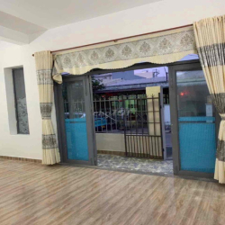 nhà bình kỳ hoá quý ngũ hành sơn