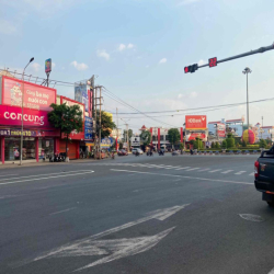 Chính chủ bán nhà mặt tiền ngã tư Đồng Xoài