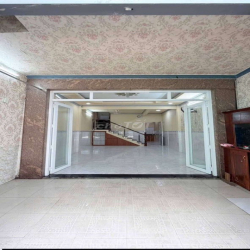 CHO THUÊ NHÀ 4 X 15M TRỆT LẦU 2PN 2VC MỚI ĐẸP Y HÌNH T