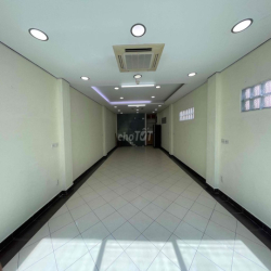 Cho Thuê Toà Nhà 40/1 CaLmette Phường Nguyễn Thái Bình Quận 1