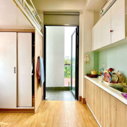 🔥Hàng Hot 🔥 Tại Trần Não Phòng Duplex Cửa Sổ Trời