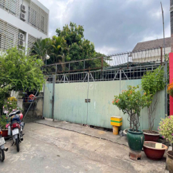 ĐẤT CÓ SẴN MÁI TÔN WC 210M NGAY GẦN KHU BÊN SÔNG ĐƯỜNG RỘNG 10M