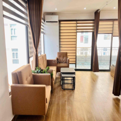 Ảnh thật giá thật - Căn hộ penhouse tầng cao khu vực Lạc Long Quân ở