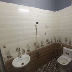 CHÍNH CHỦ CHO THUÊ NHÀ NGUYÊN CĂN DÀI HẠN
