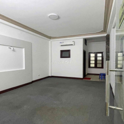 🎉 cho thuê nhà Hẻm xe hơi Hoàng Hoa Thám, Tân Bình - gần Ga T3