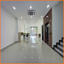 Cho Thuê Văn Phòng Full Nội Thất Có VAT Cho Doanh Nghiệp Vạn Phúc City