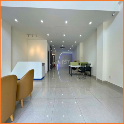 Cho Thuê Văn Phòng Full Nội Thất Có VAT Cho Doanh Nghiệp Vạn Phúc City
