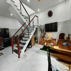 Nhà 2 Tầng Kiệt Trần Nhật Duật Gần Biển  Công Năng : 3p ngủ 2wc Diện T