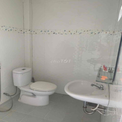 Cho thuê nhà nguyên căn Phan Thiết, gần chợ, gần cảng biển, xe tải l