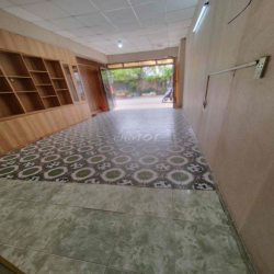 Nhà mặt tiền 4*25 full nội thất tiện kinh doanh