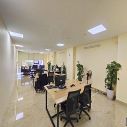 Cho thuê nhà mặt ngõ 210 đường Hoàng Quốc Việt,  80m2 x 2 tầng 1 hầm 
