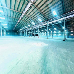 Nhà xưởng 13000m2 + 7000 sân bãi , 630kva
