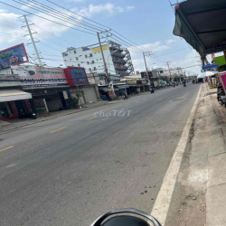 cho thuê Nhà mặt tiền đường quốc lộ 50 giá 15 triệu