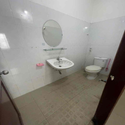 CHO THUÊ NHÀ MẶT TIỀN HUỲNH TẤN PHÁT 4x35m 40tr