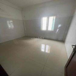 CHO THUÊ NHÀ MẶT TIỀN HUỲNH TẤN PHÁT 4x35m 40tr