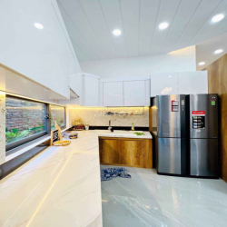 Cho thuê biệt thự 130m2 gần Gia Hoà, GlobalCity, Đỗ Xuân Hợp