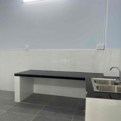 cho thuê Nhà mặt tiền đường quốc lộ 50 giá 15 triệu