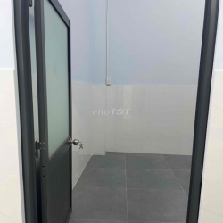 cho thuê Nhà mặt tiền đường quốc lộ 50 giá 15 triệu