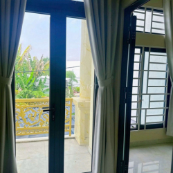 Nhà gần chợ Phú Mỹ 1 trệt 1 lầu sạch đẹp full nội thất, giá 15 triệu