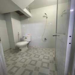 phòng duplex gần ĐH Văn Lang cs3