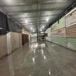 cho thuê Kho hẻm xe tải, DT: 7 X15 , Phường 15, Gò Vấp