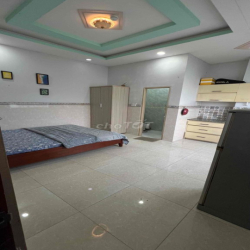 chính chủ cho thuê phòng gần Etown Cộng Hoà .gần sân bay